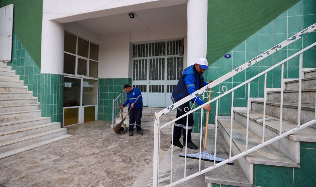 Bucalılar bayram ibadetini gönül rahatlığıyla yapacak! Belediye ekipleri ilçeyi karış