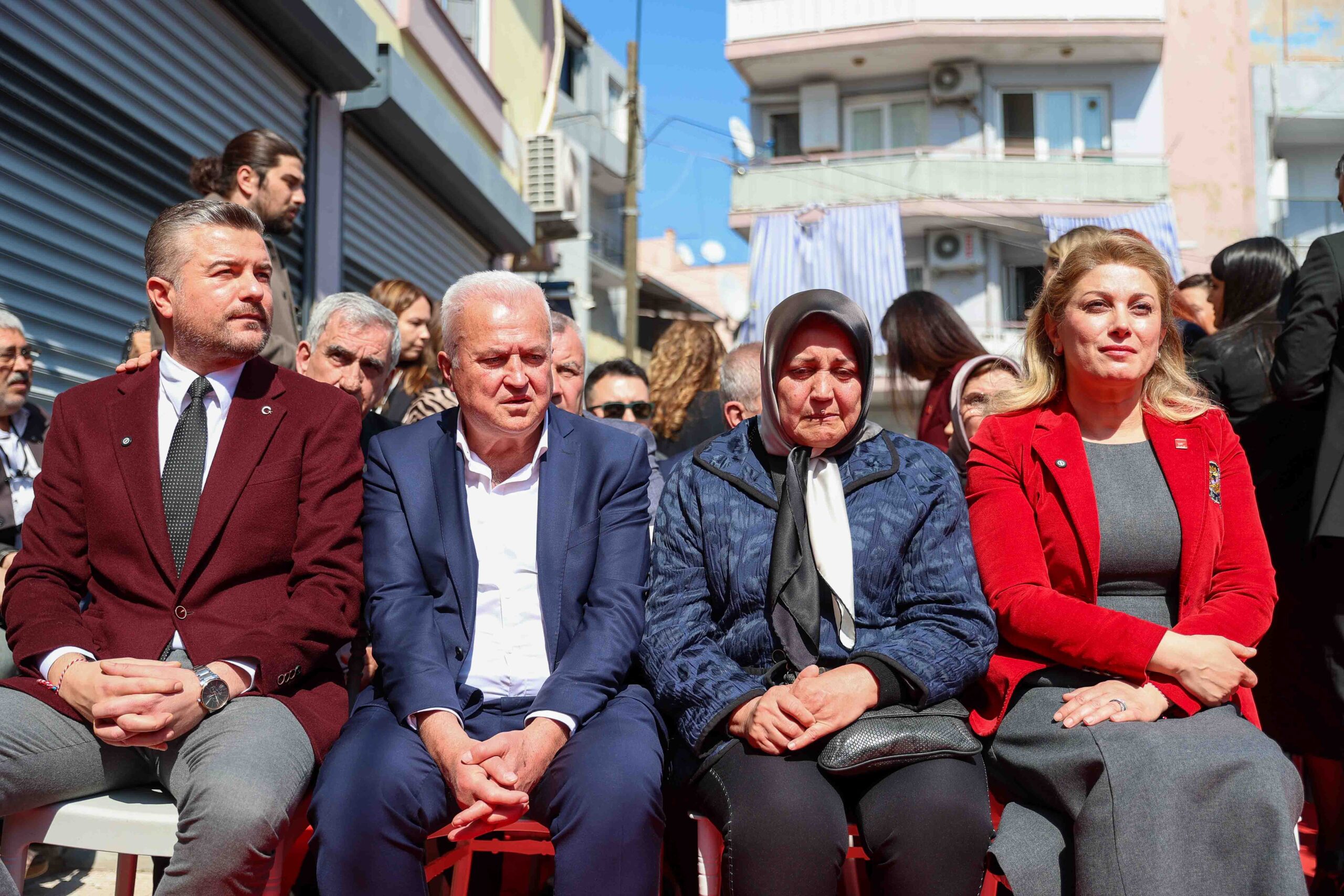 Buca’da anlamlı açılış: Gülşah Durbay Kadın Danışma Merkezi hizmete girdi