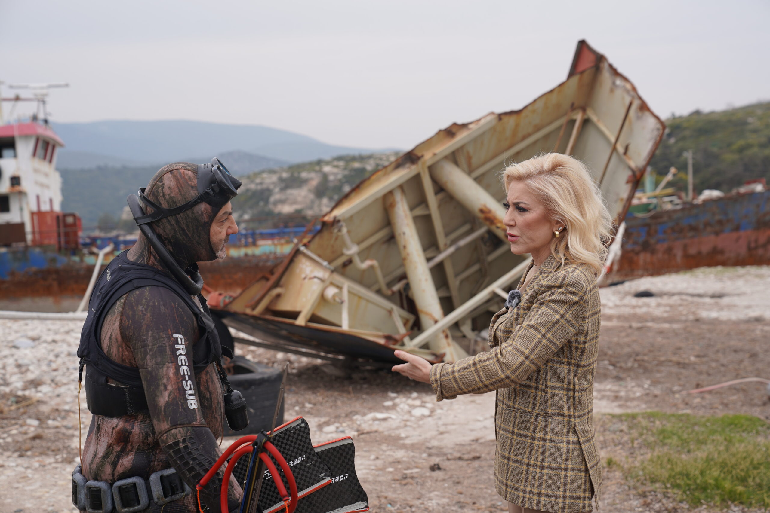 Demircili Koyu’nda "Korsan" gemi sökümüne milyonluk ceza! Şebnem Bursalı Aksoy: "Takipçisiyiz!" 3 Demircili Koyu’nda "Korsan" gemi sökümüne milyonluk ceza! Şebnem Bursalı Aksoy: "Takipçisiyiz!"