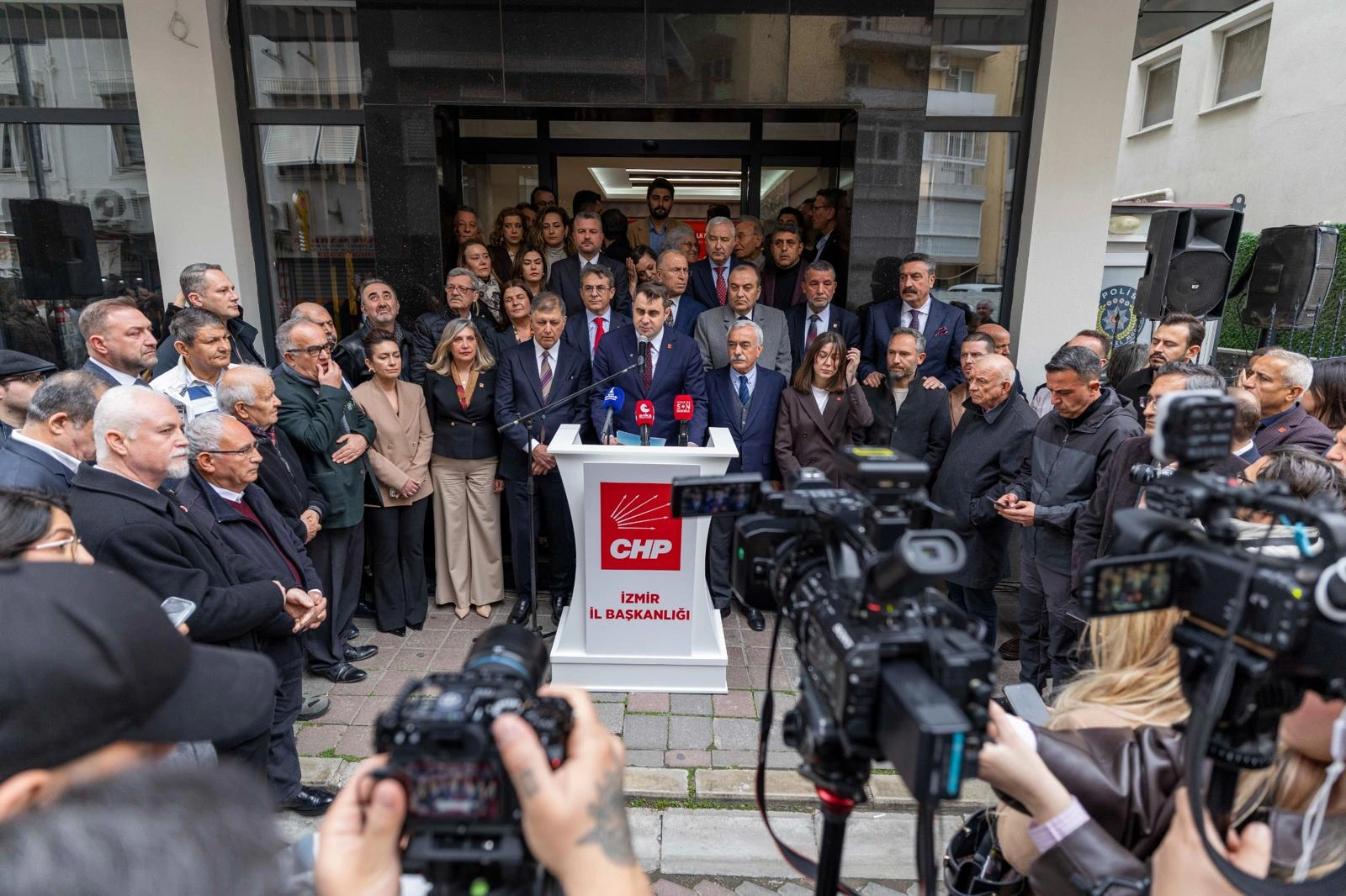 Çağatay Güç'ten 'vakıf ve otoyol' çıkışı: “Kime sordunuz!" 1 Çağatay Güç'ten 'vakıf ve otoyol' çıkışı: “Kime sordunuz!"