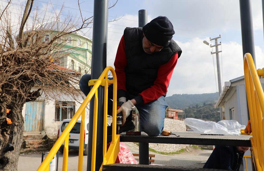 Menderes Belediye Başkanı İlkay Çiçek, geçtiğimiz Aralık ayında yaşanan afetten