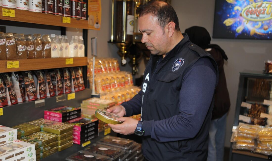 Bayraklı’da bayram şekeri ve tatlısı alacaklar dikkat! 

Bayraklı Belediye Başkanı