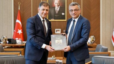 İzmir Büyükşehir Belediye Başkanı Dr. Cemil Tugay, Kuzey Kıbrıs Türk