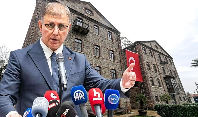 İzmir Büyükşehir Belediye Başkanı Dr. Cemil Tugay, tarihi Meslek Fabrikası