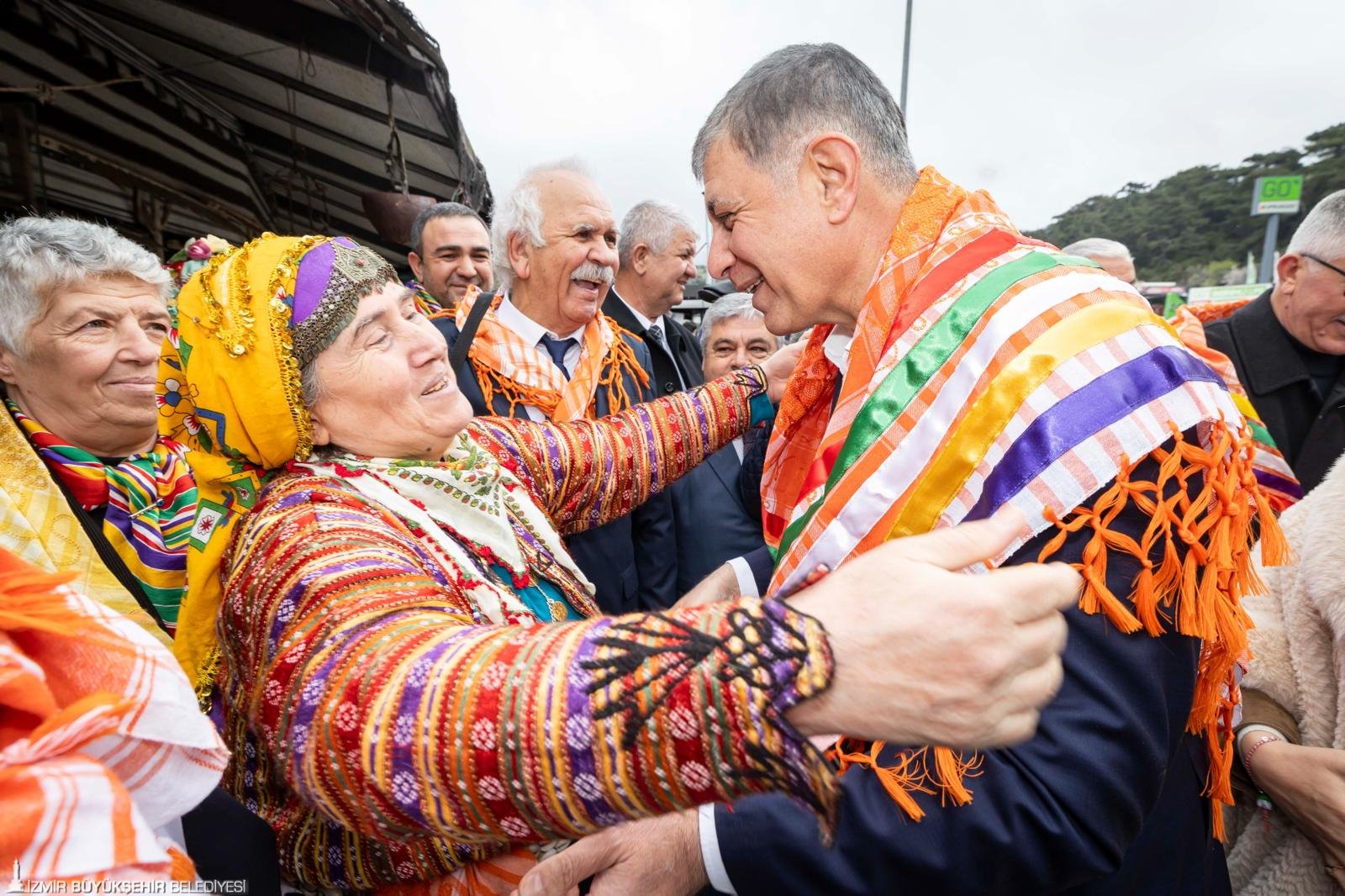 Tugay'dan Oba'da 'Vefa' mesajı: Semeni tepsisinde ne diledi?