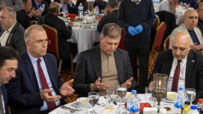 İzmir Büyükşehir Belediye Başkanı Dr. Cemil Tugay, Balkanlar'dan gelen kardeşlik