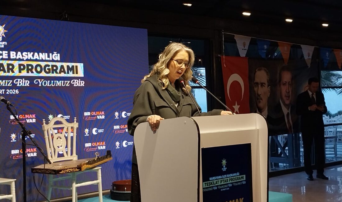 Cumhurbaşkanı Yardımcısı Cevdet Yılmaz’ın da katıldığı Karşıyaka iftar buluşmasında konuşan