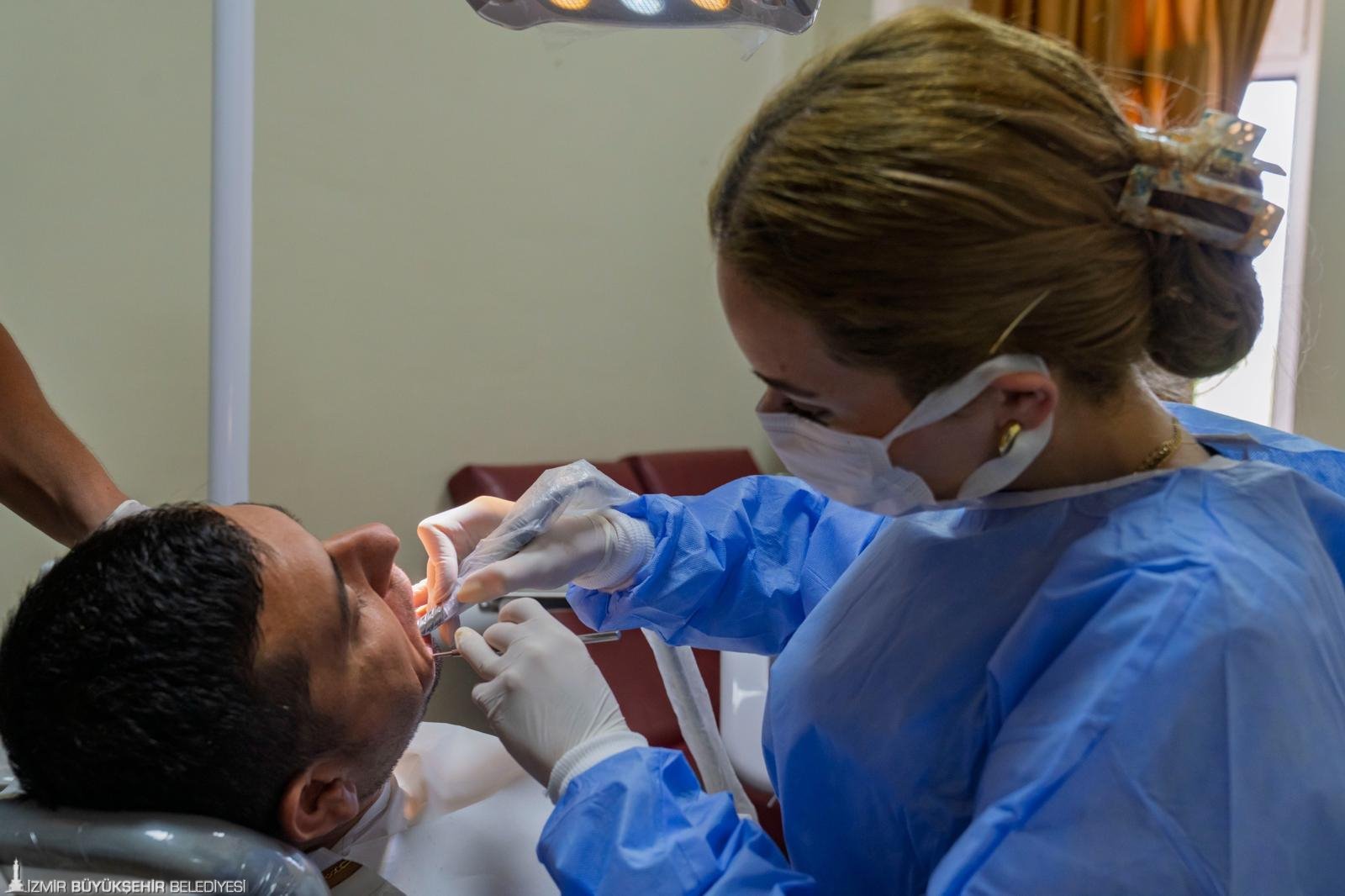 Koruyan, öğreten, iyileştiren belediye: İzmir'den Türkiye'ye örnek sağlık hizmetleri