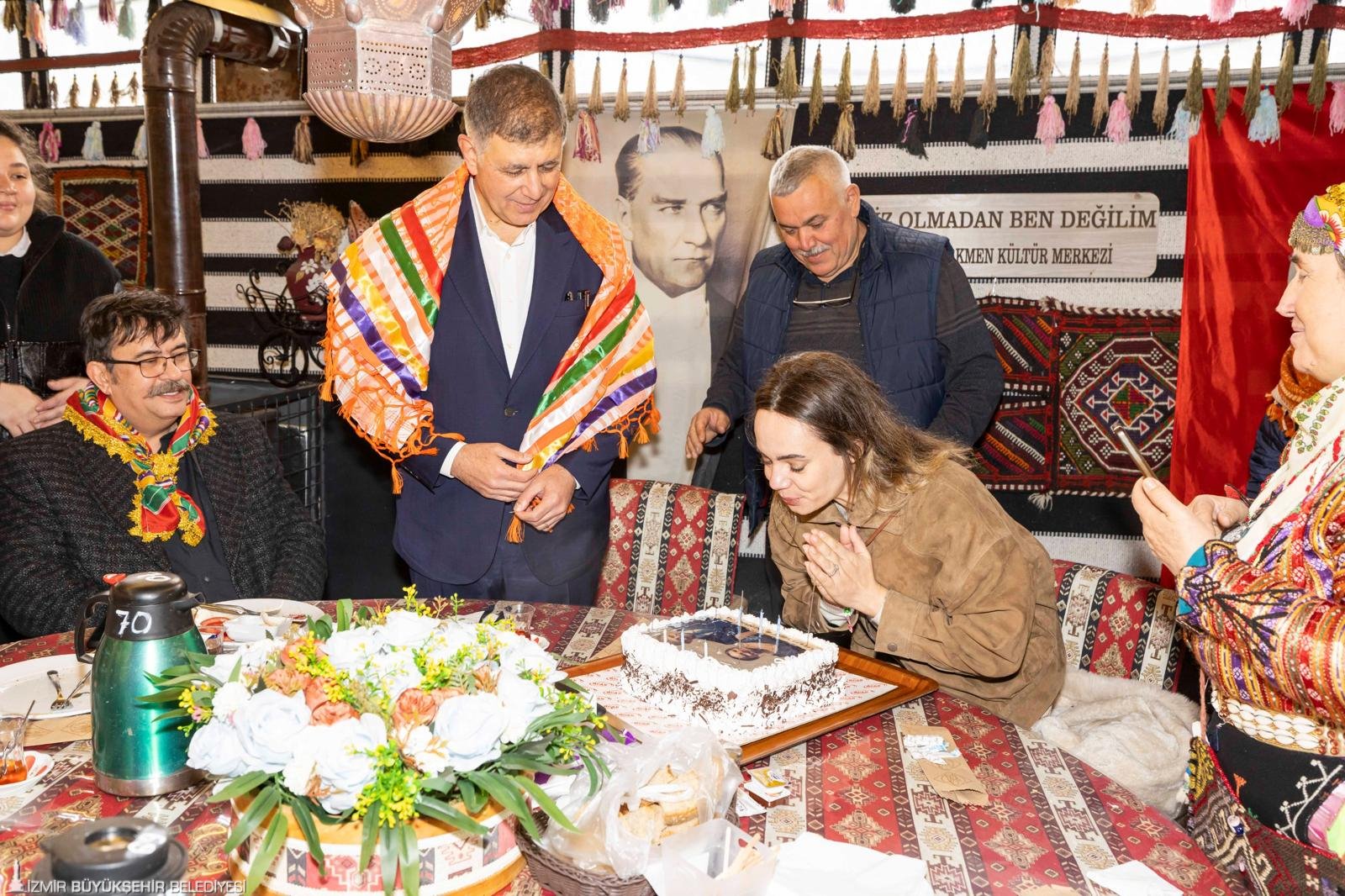 Tugay'dan Oba'da 'Vefa' mesajı: Semeni tepsisinde ne diledi? 14 Tugay'dan Oba'da 'Vefa' mesajı: Semeni tepsisinde ne diledi?