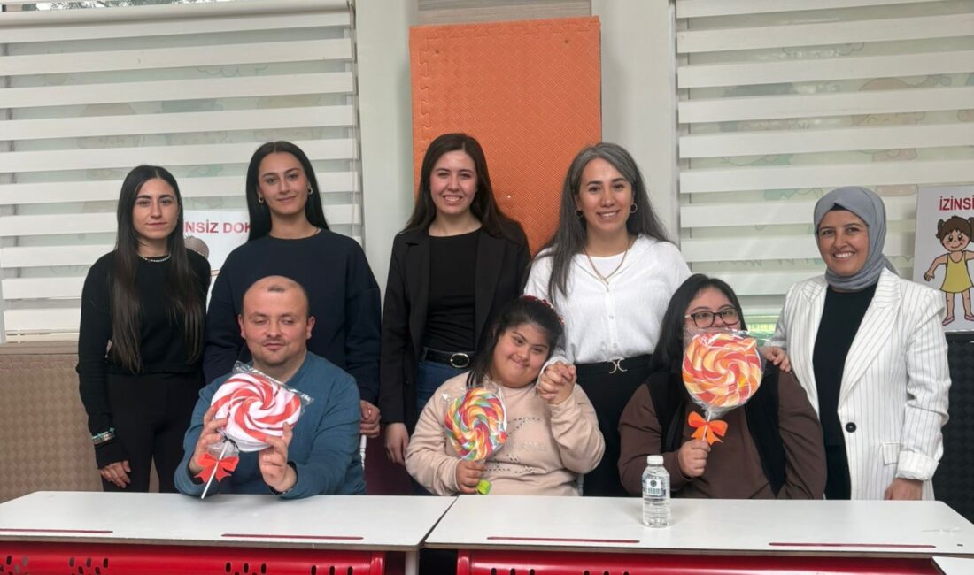 Menderes Belediyesi, down sendromlu bireyler ile farkındalık etkinliği gerçekleştirerek hem