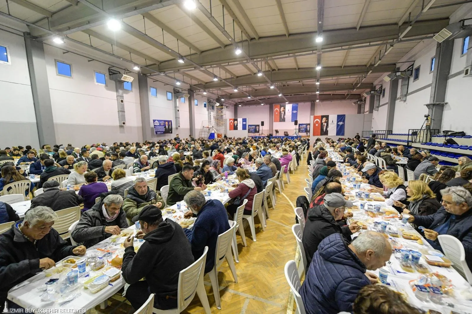 “Hiç kimsenin kendini yalnız hissetmediği bir yaşamı var etmek istiyoruz”