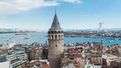 İzmir Meslek Fabrikası tartışmaları sürerken Galata Kulesi'nden gelen ret kararı,