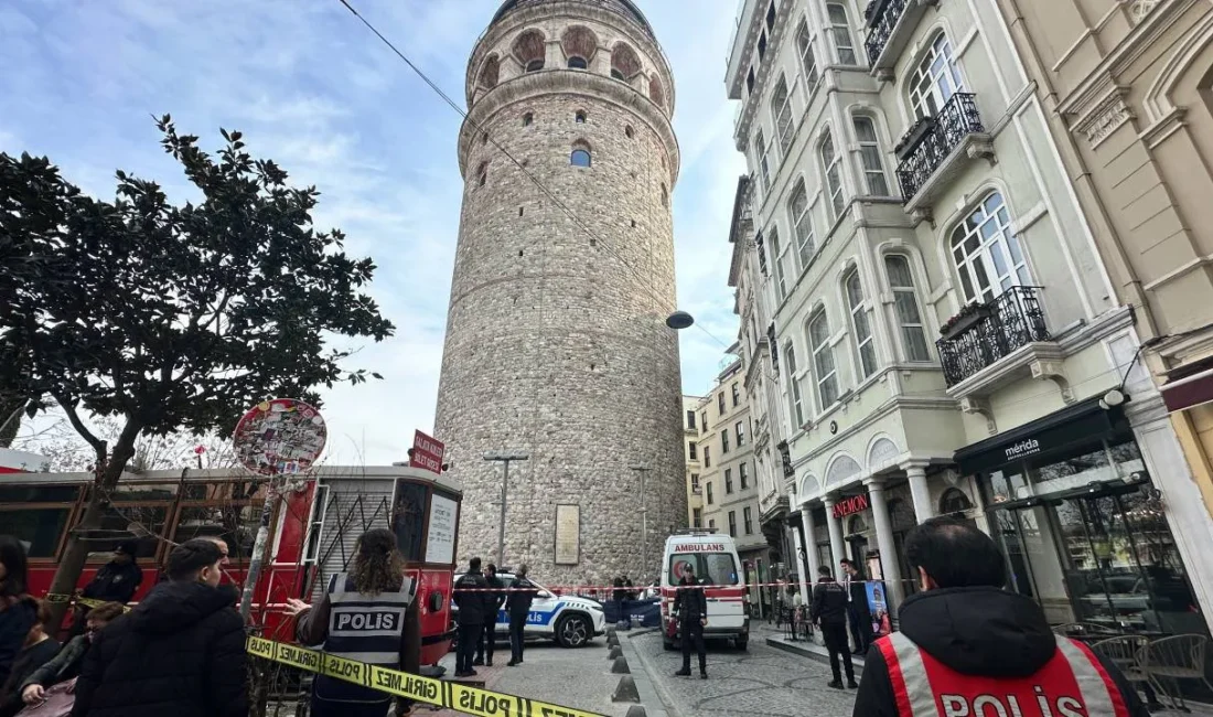 İstanbul'un simge yapılarından Galata Kulesi, dün öğle saatlerinde trajik bir
