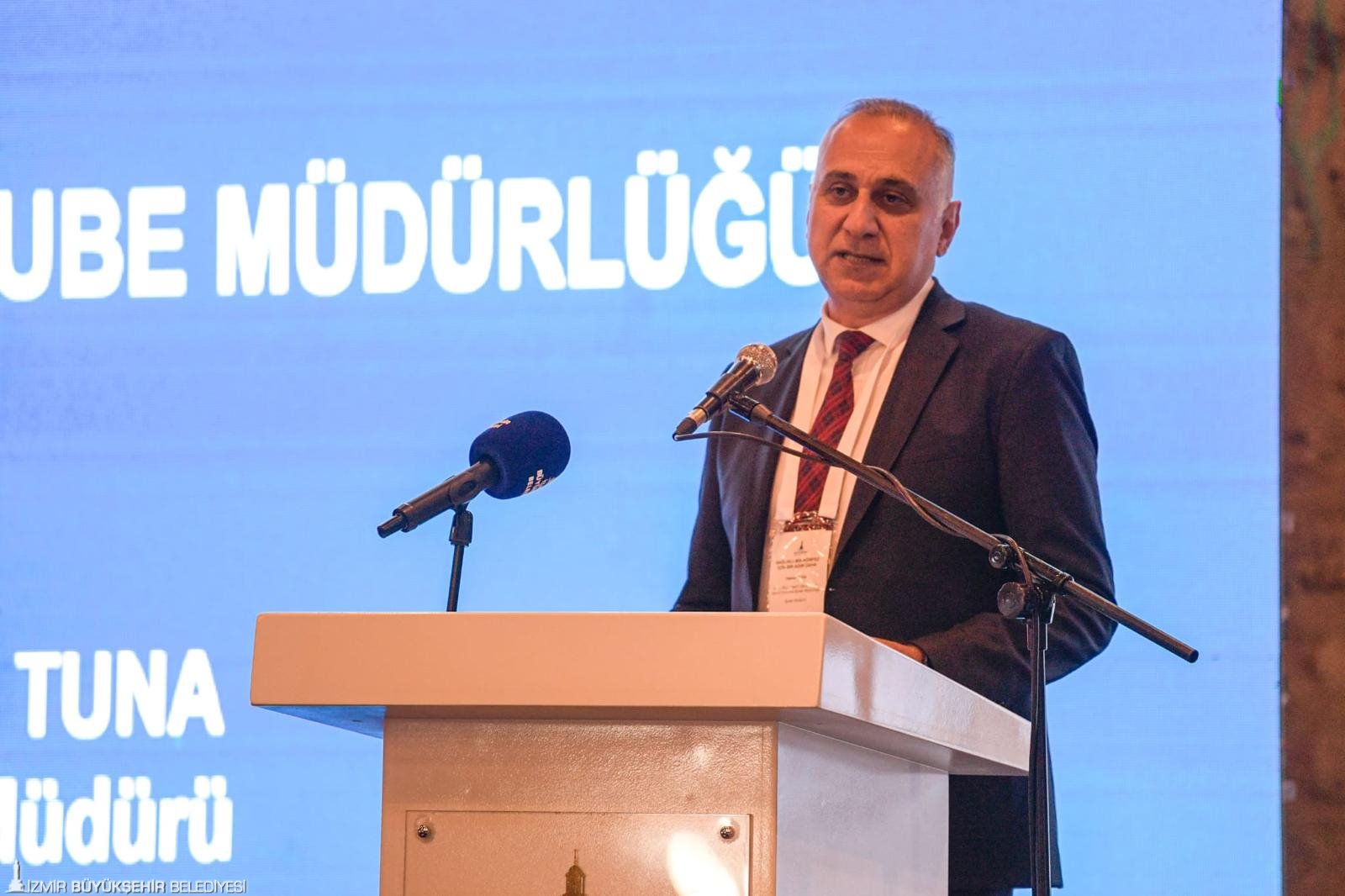 İzmir Körfezi'ne 'modifiye kil kalkanı': 'Canlılara zararı yok'