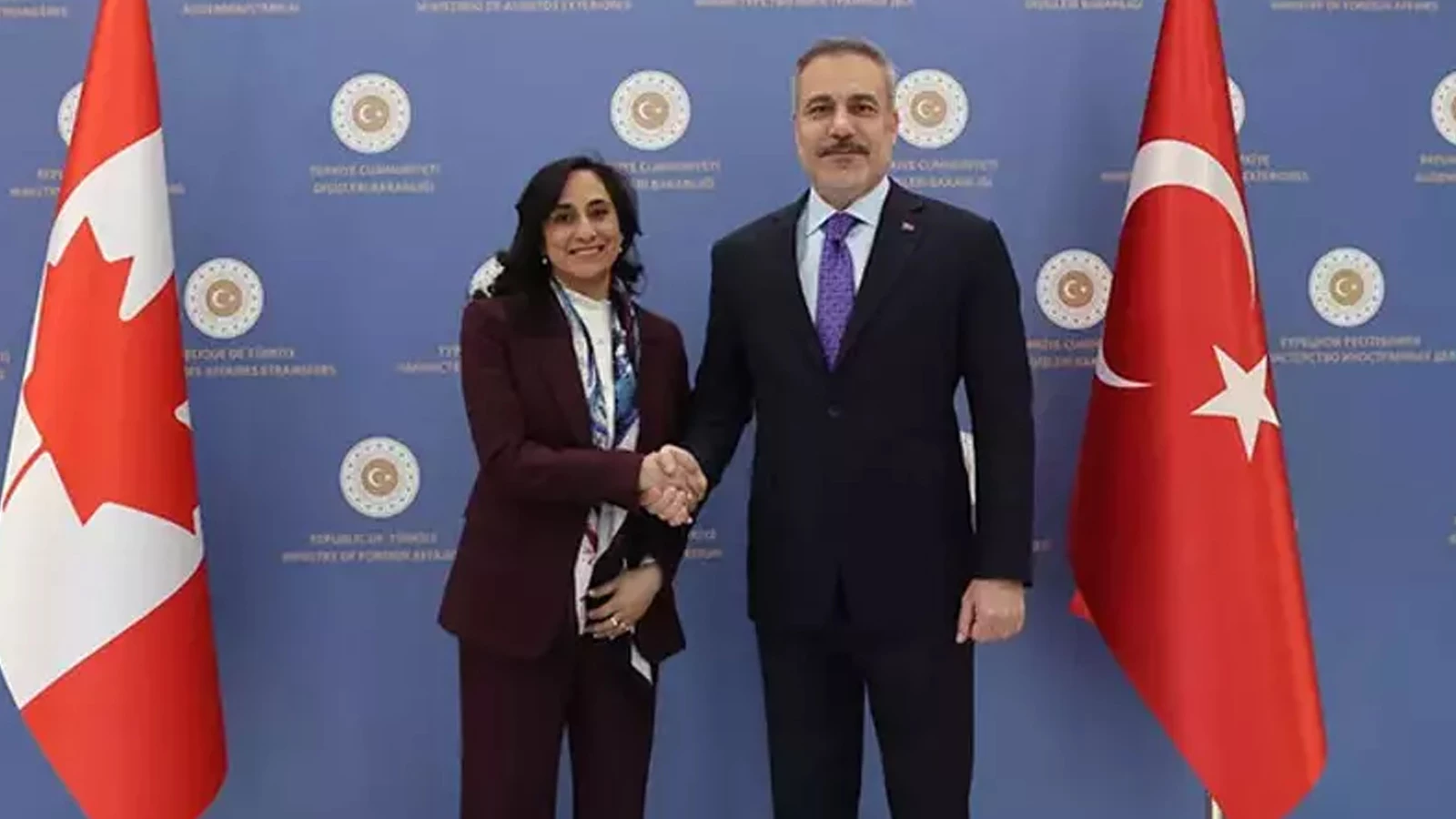Dışişleri Bakanı Hakan Fidan, Kanadalı mevkidaşı Anita Anand ile bir
