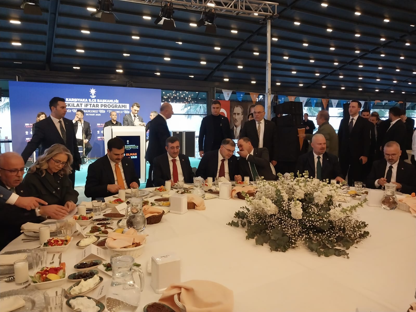 AK Partili Çankırı'dan Karşıyaka Belediyesi salvosu: 'Ünsal'ın ziyaretine destek verdik çünkü...'