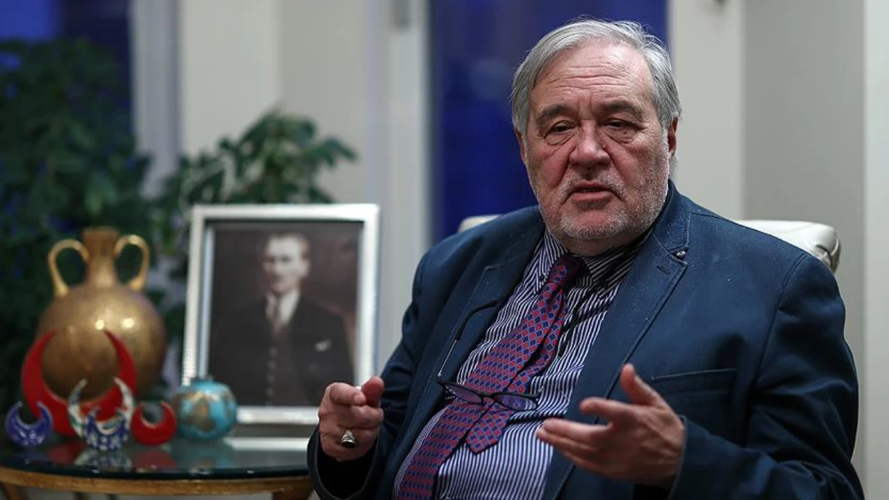 Türk tarihçiliğinin dünyaca ünlü ismi, milyonlara tarihi sevdiren müstesna zekâ