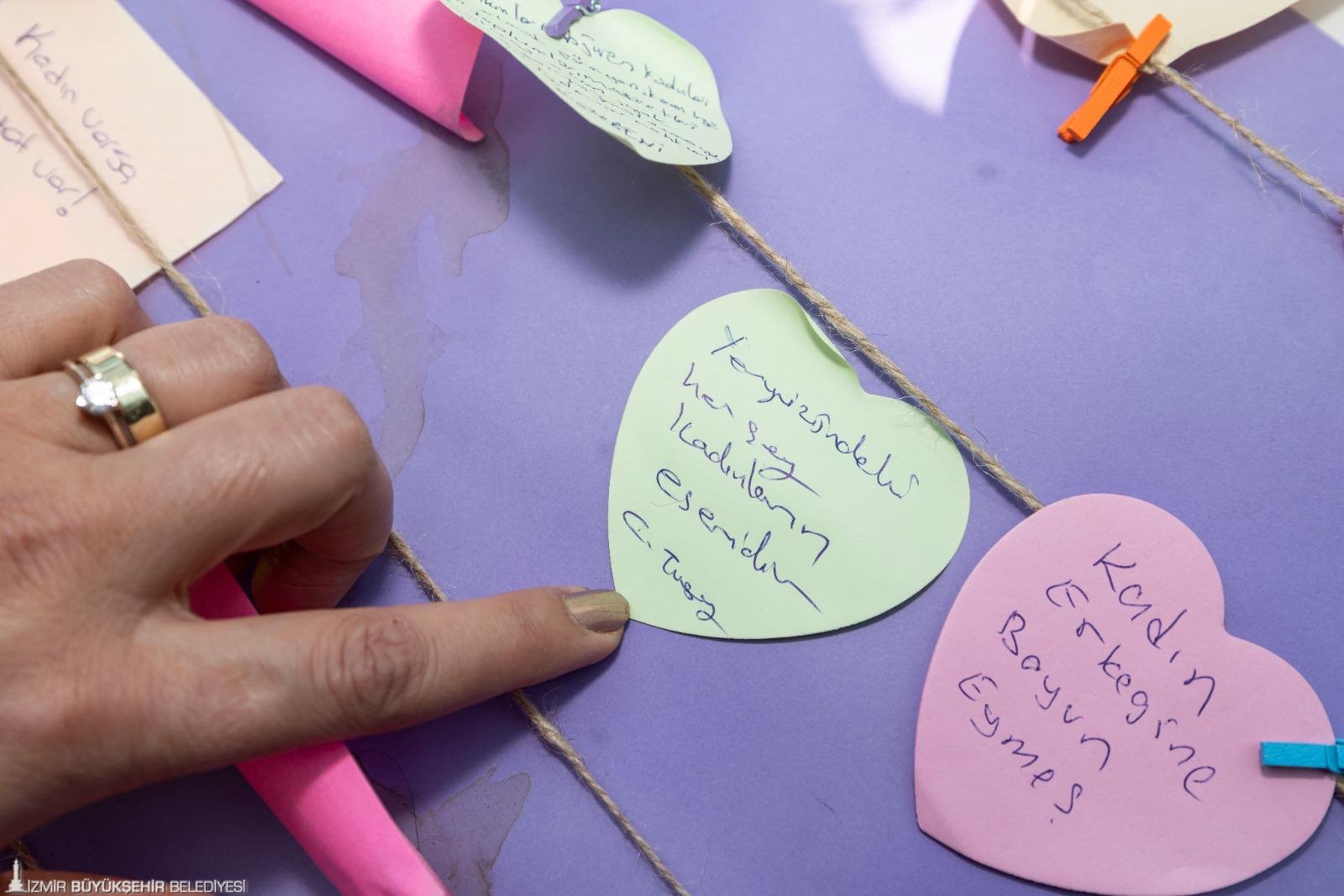 Başkan Tugay, Atatürk'ün sözüyle kadınlar gününü kutladı: "Herşey kadının eseridir"