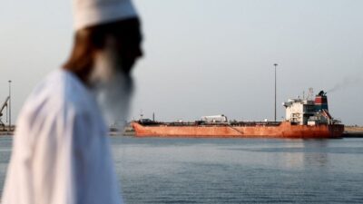 İran Savunma Konseyi, kıyılarına veya adalarına yönelik herhangi bir saldırı