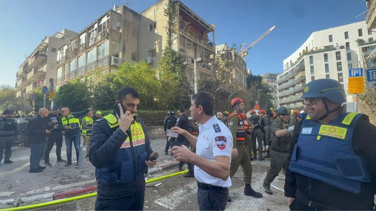 İran-İsrail savaşında dördüncü hafta, her iki tarafın da kalbi hedeflenerek