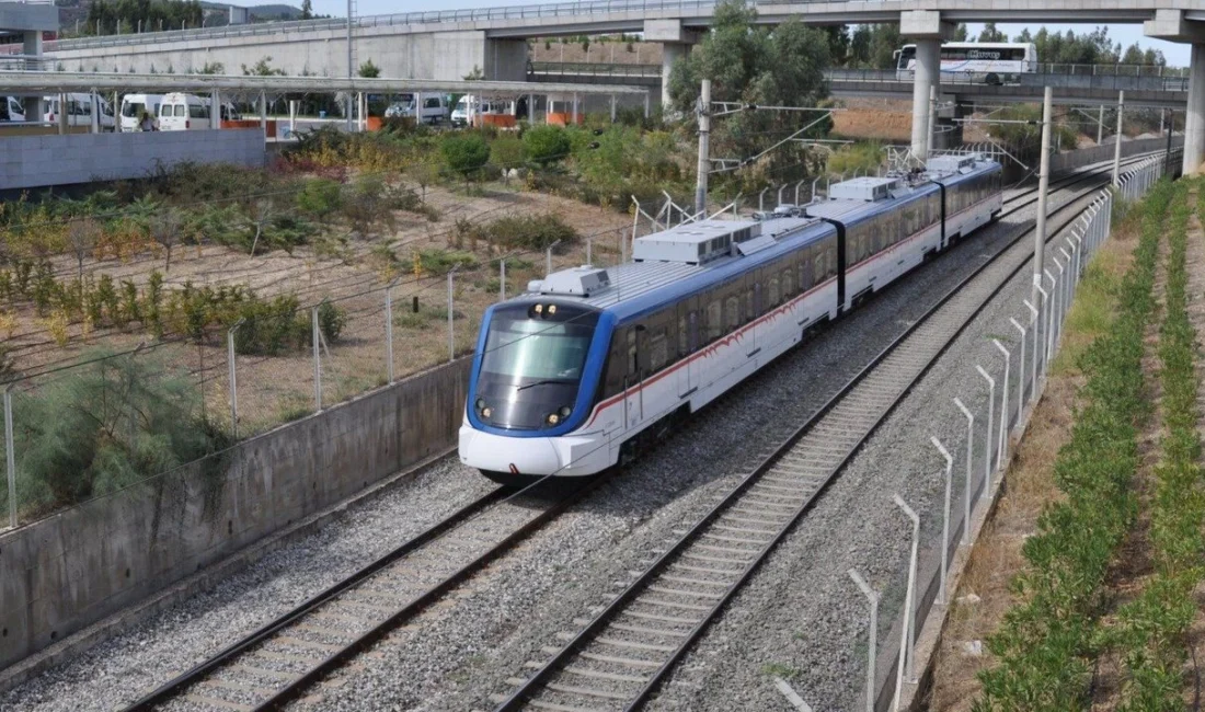 Ramazan Bayramı'nda İzmir'de ulaşım çilesi son buluyor. İZBAN bedava, ESHOT