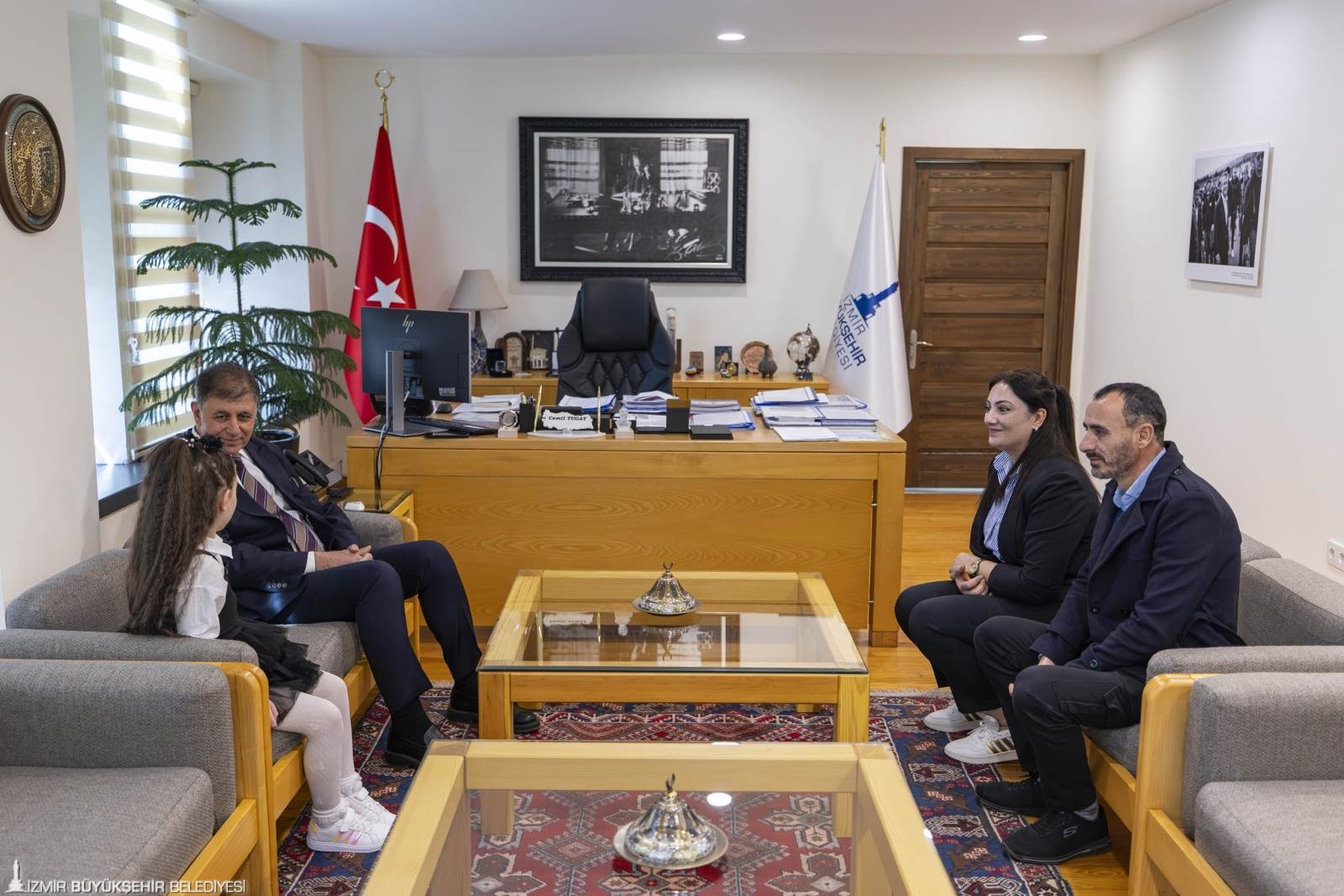 İstiklal Marşı’nın kabulü İzmir’de anlamlı bir ödülle taçlandı: Geleceğin nesillerine tam destek!
