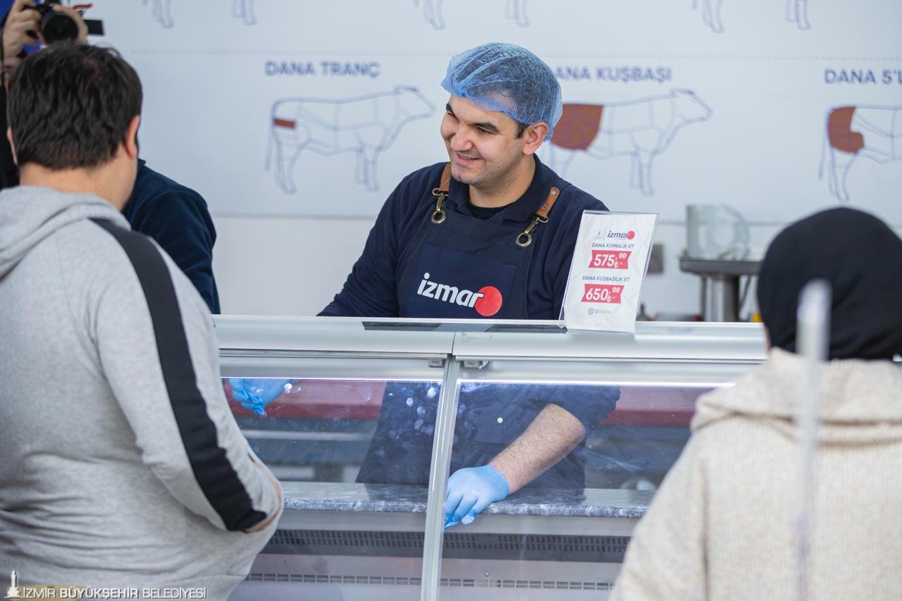 İzmir'de büyükşehirden 'ekonomik krize' karşın 2 yılda 42,5 milyar liralık yatırım 6 İzmir'de büyükşehirden 'ekonomik krize' karşın 2 yılda 42,5 milyar liralık yatırım