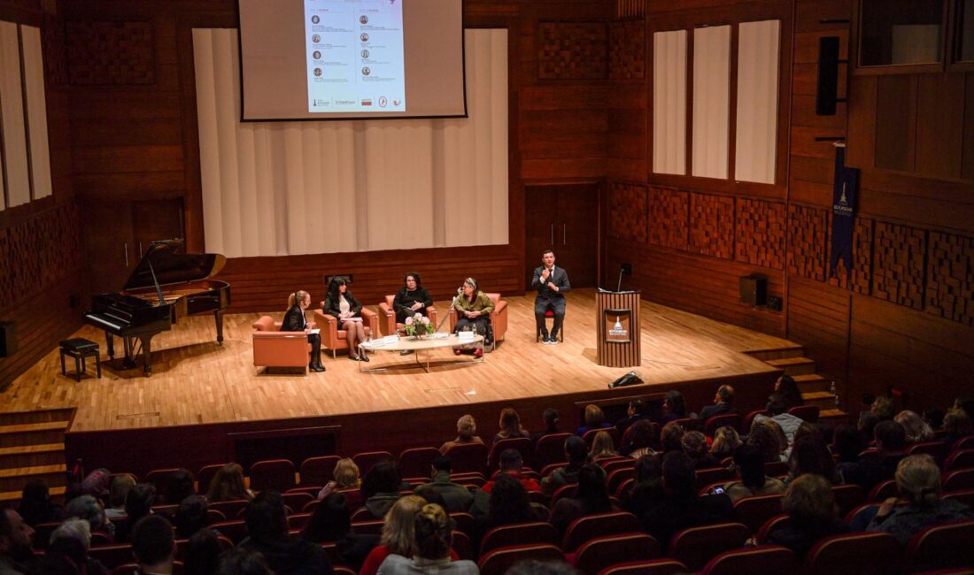 AASSM’de tarihi buluşma! CHP Genel Başkan Yardımcıları ve İzmir’in kadın