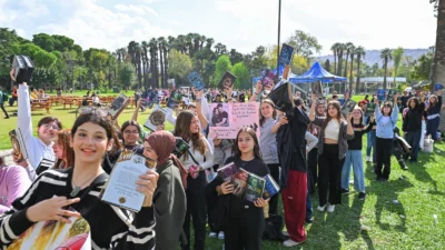 Kitapseverler müjde! İZKİTAP – 7. İzmir Kitap Fuarı, 17 Nisan’da