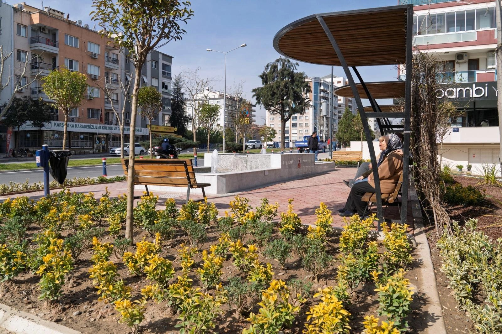 Karşıyaka Dedebaşı’na yeni yaşam alanı: Atıl alanlar parka dönüşüyor