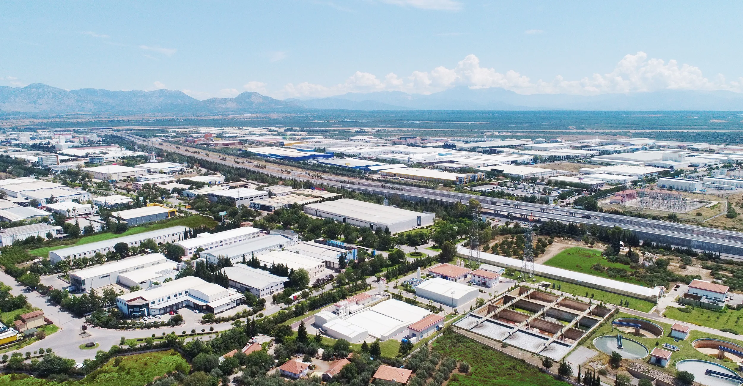 İzmir sanayisinde dengeleri değiştirecek imza atıldı. 94 hektarlık alan artık