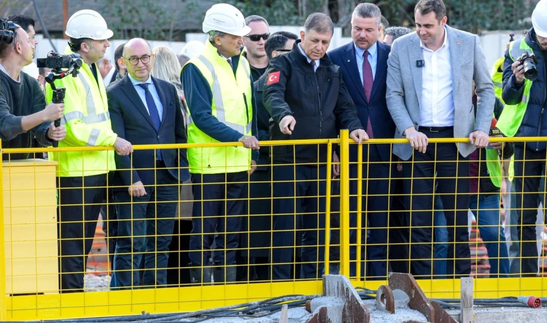 İzmir Büyükşehir Belediyesi, son iki yılda kentin ulaşım altyapısını güçlendirecek