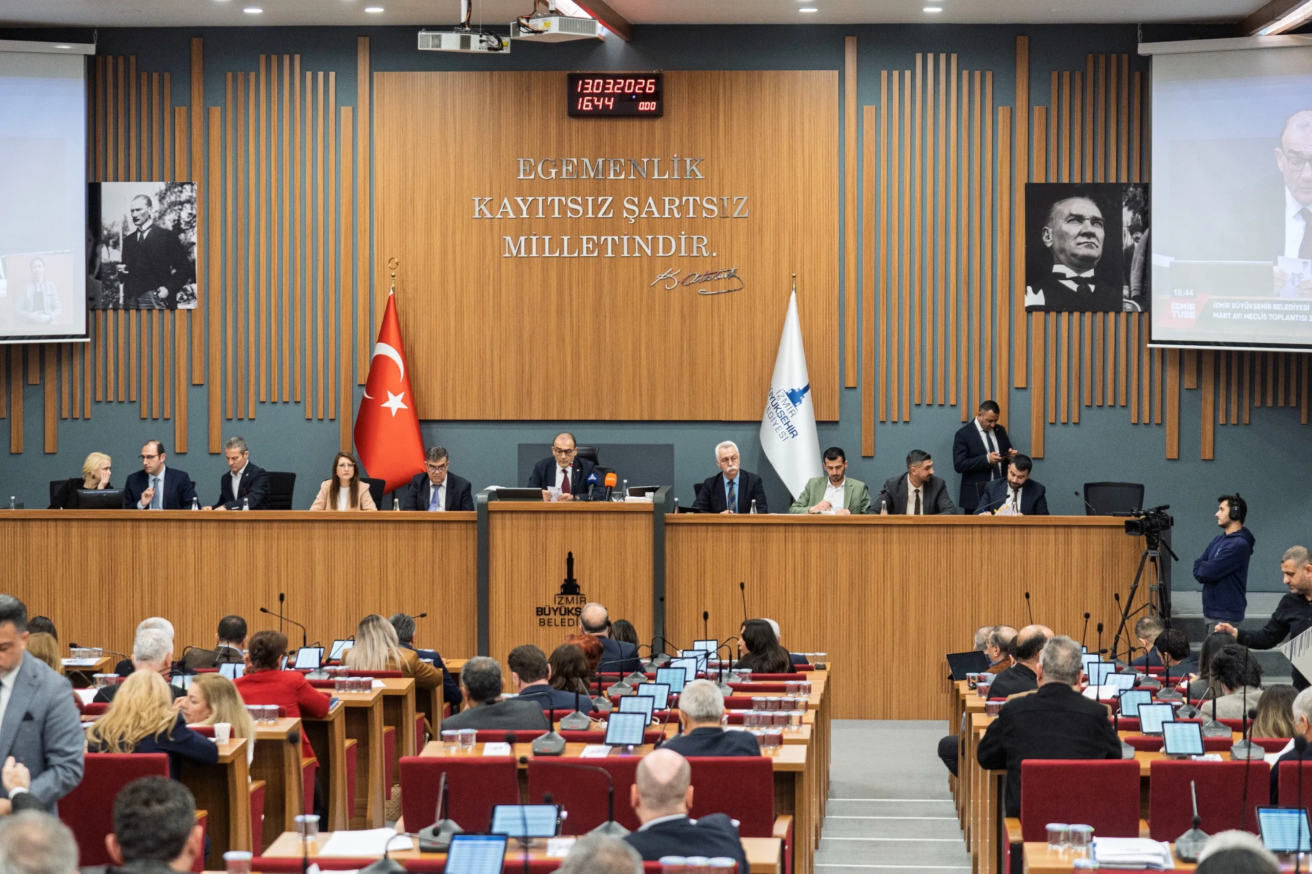 İzmir'de ulaşıma hem indirim hem güncelleme: İşte yeni rakamlar!