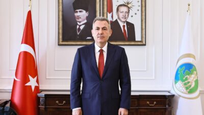 İzmir Valisi Dr. Süleyman Elban, Ramazan Bayramı dolayısıyla yayımladığı mesajda