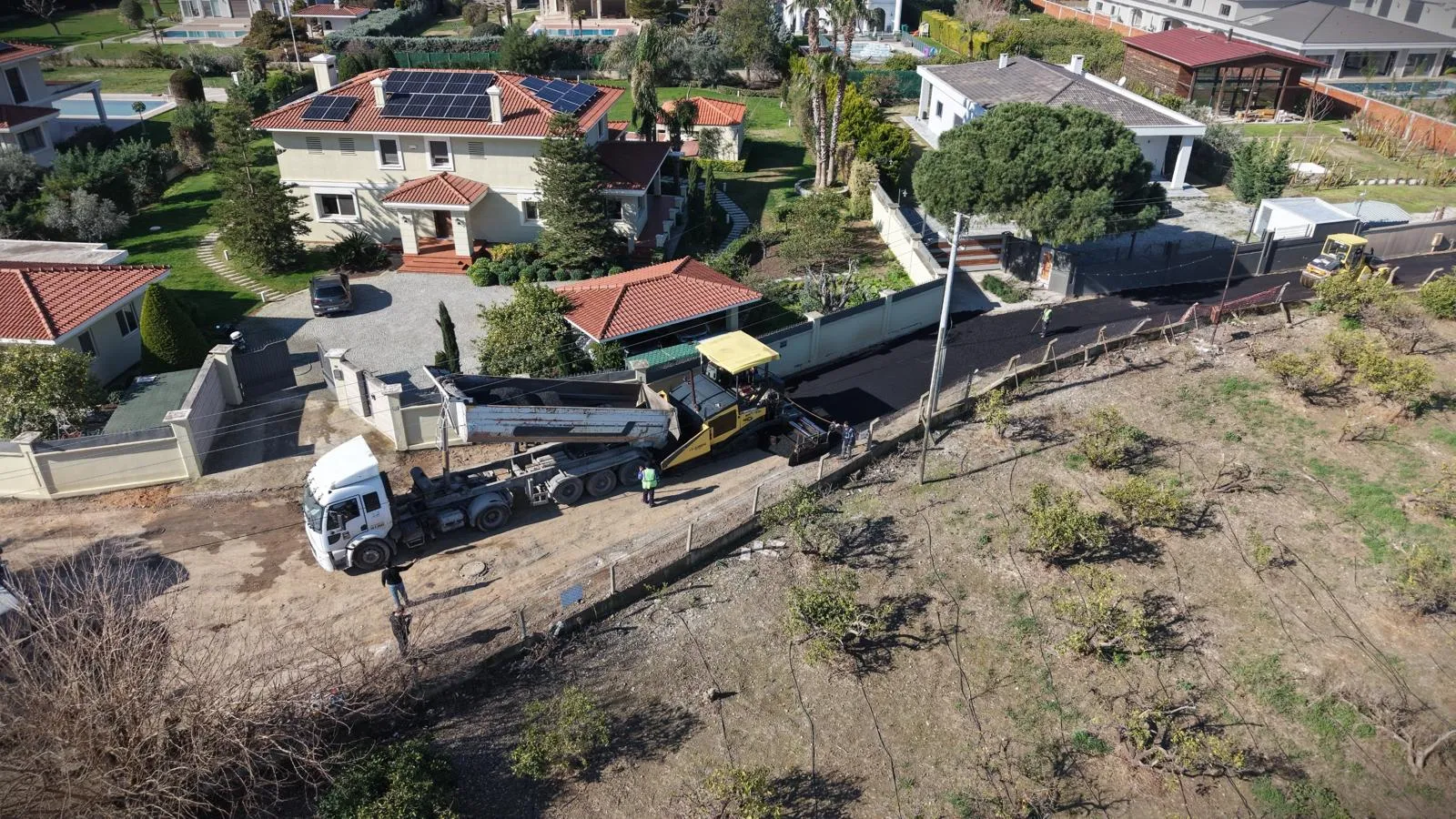 İZBETON yeni üretim tesisiyle kapasitesini artırıyor İzmir’de yenilenmeyen yol kalmayacak