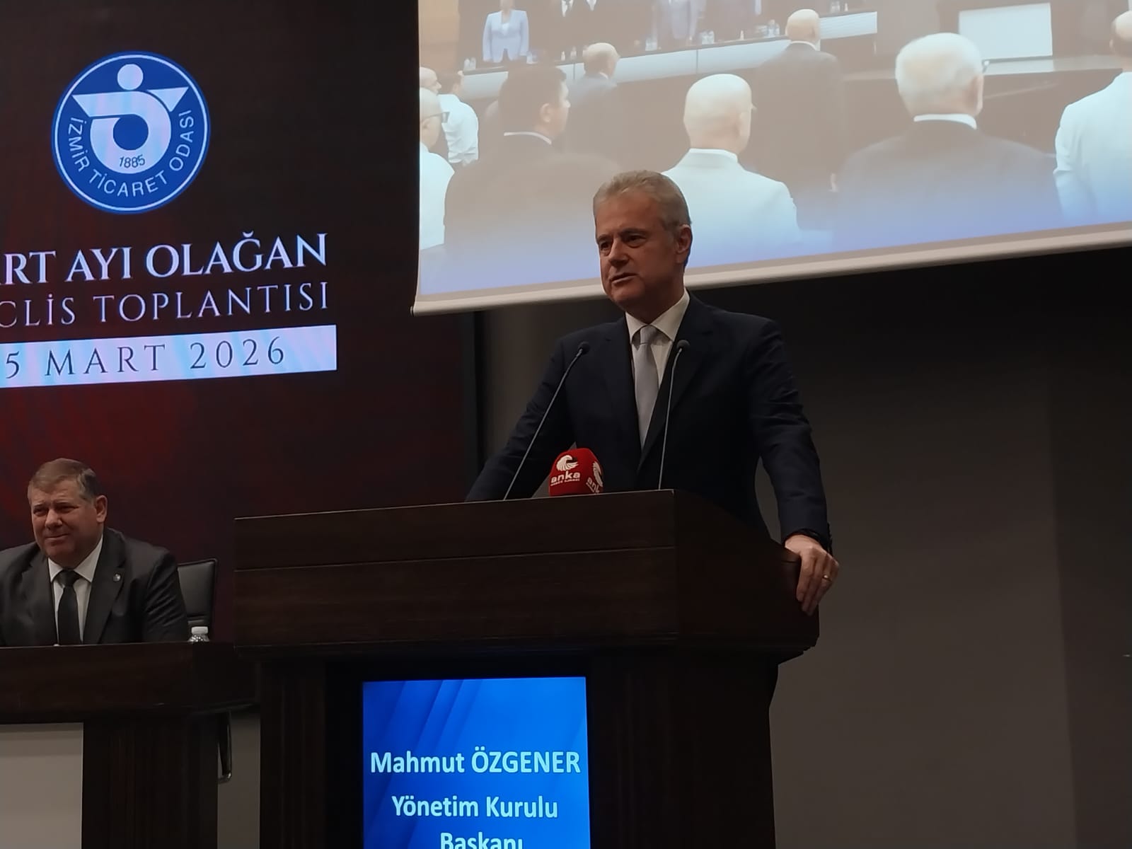 Özgener’den Alsancak Limanı için kritik iki seçenek: Ya navigasyon kanalı ya da turizm devrimi 3 Özgener’den Alsancak Limanı için kritik iki seçenek: Ya navigasyon kanalı ya da turizm devrimi