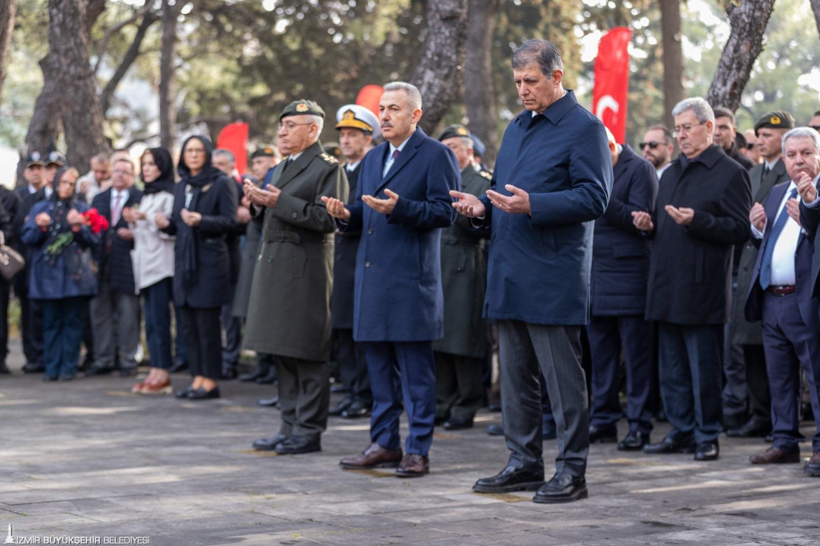 Kadifekale’de şehitler dualarla anıldı: 'Emanetiniz namusumuzdur'