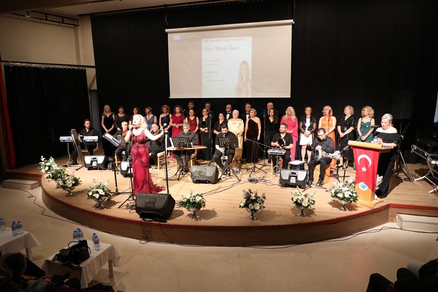 İzmir Büyükşehir Belediyesi Menderes Özdere Türk Sanat Müziği Korosu, Menderes