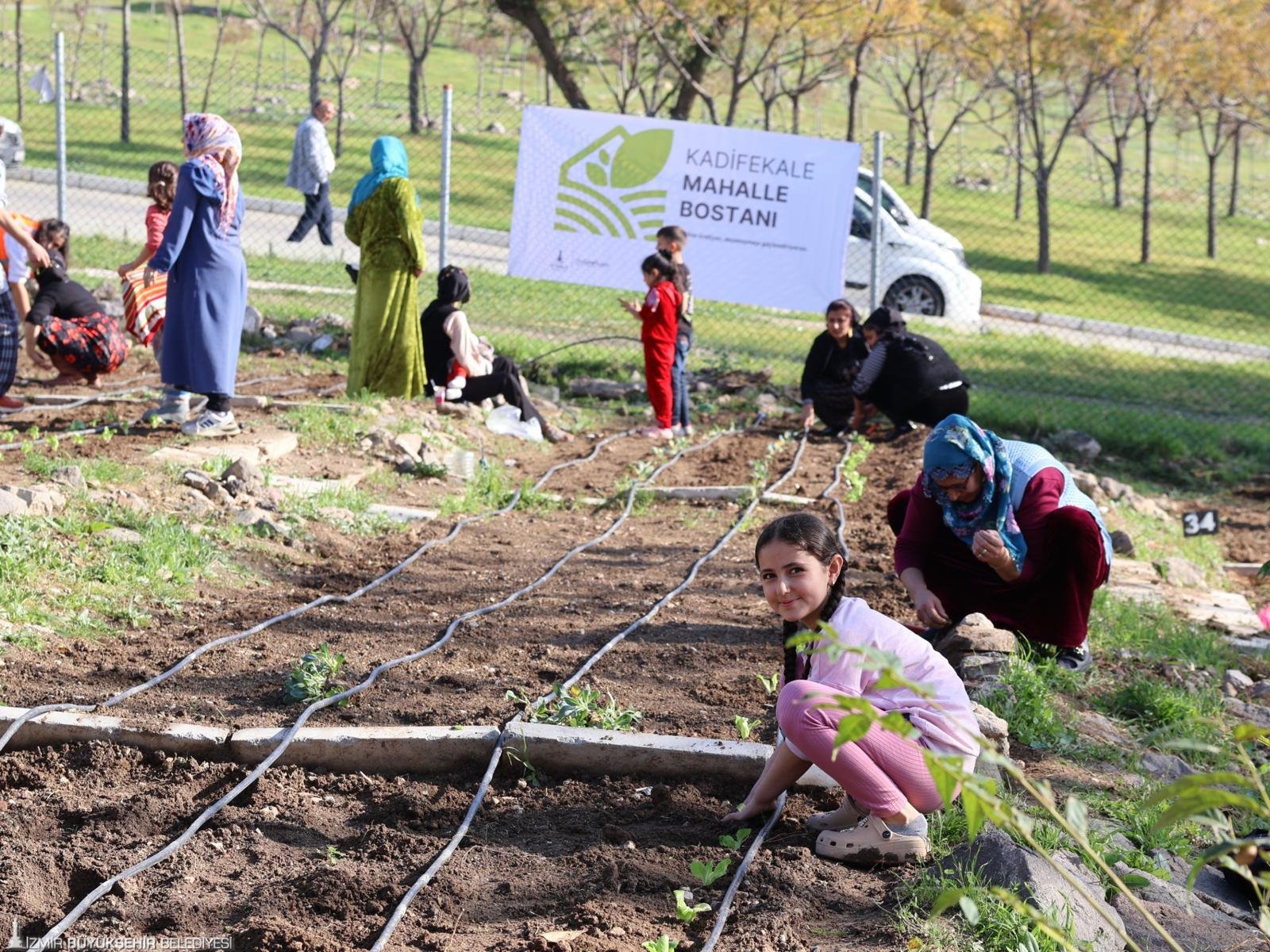 İzmir'de kadın ve çocuk odaklı sosyal politikalar: