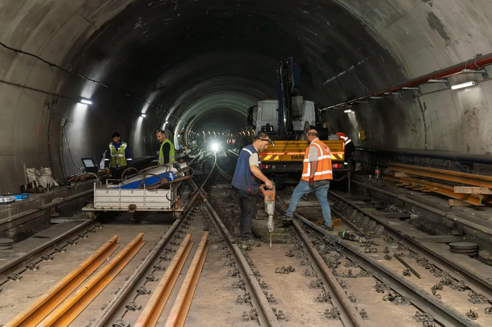 Metro yolcularına kritik uyarı! İzmir Metrosu’nda Bornova-Evka 3 arası kapanıyor!