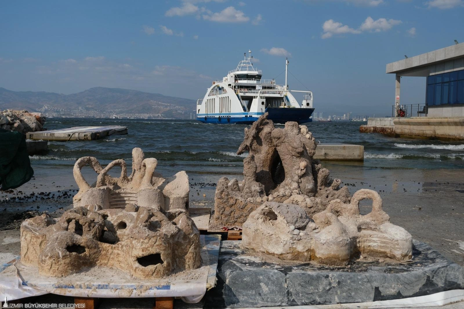 İzmir’de atık midye kabukları yapay resiflere dönüşecek