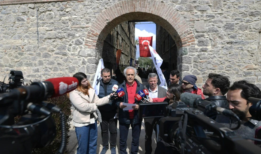 Harita ve Kadastro Mühendisleri Odası’ndan İzmir Büyükşehir’e destek! "Binayı vakıf