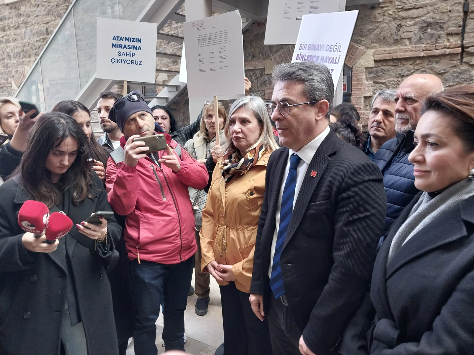 Murat Aydın'dan Meslek Fabrikası için tepki: 'Büyükşehirin değil hepimizin meselesi'