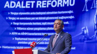 CHP Genel Başkanı Özgür Özel, "Milletle Birlikte, Milletin Emrinde" buluşmasında