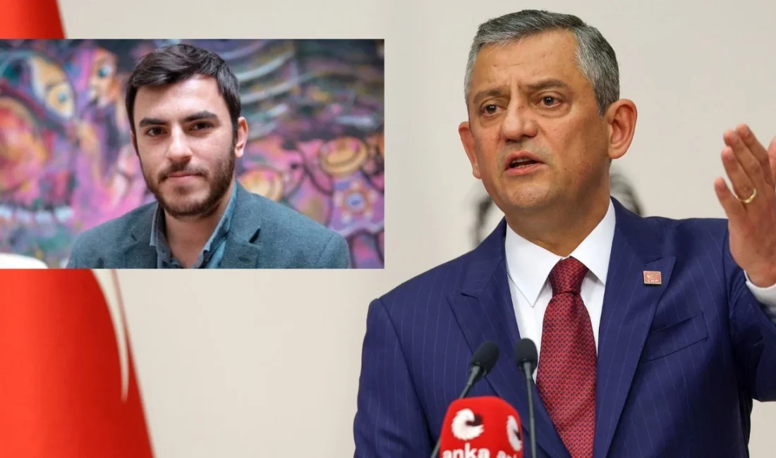 CHP lideri Özgür Özel, gazeteci İsmail Arı’nın aile ziyareti sırasında