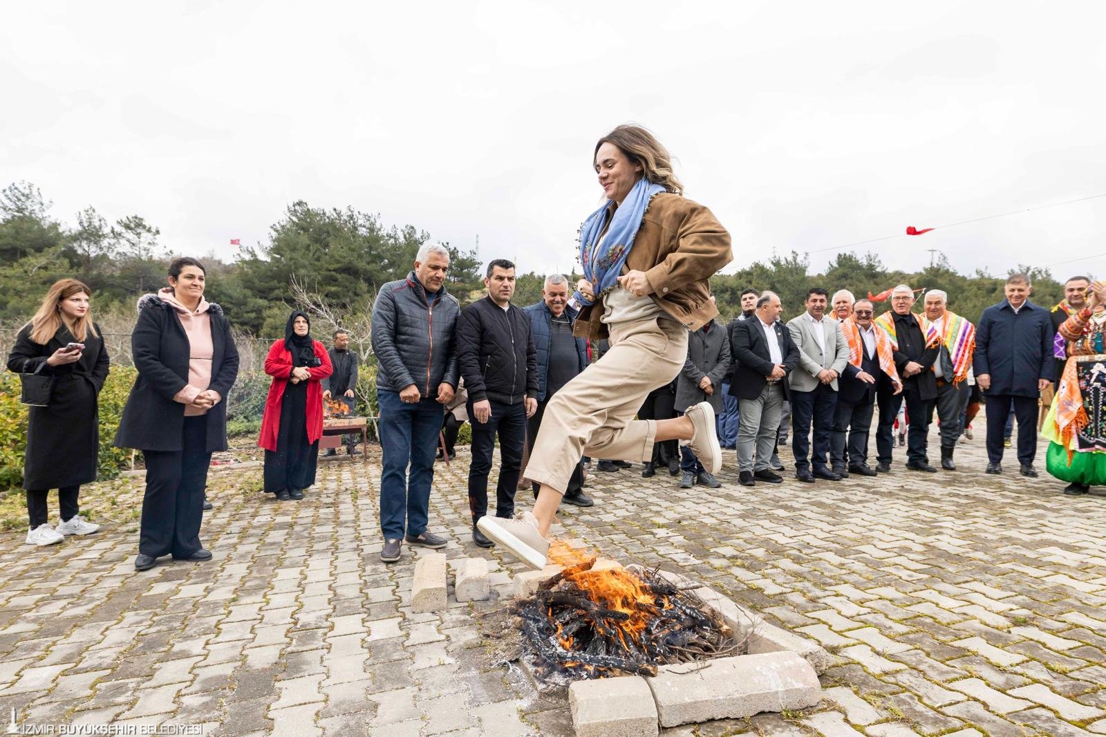 Tugay'dan Oba'da 'Vefa' mesajı: Semeni tepsisinde ne diledi? 6 Tugay'dan Oba'da 'Vefa' mesajı: Semeni tepsisinde ne diledi?