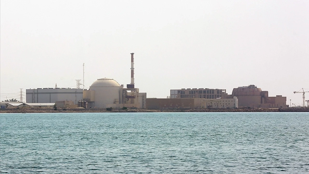 İran’ın nükleer enerji merkezi Buşehr’e yönelik saldırıların şiddetlenmesi üzerine Rusya