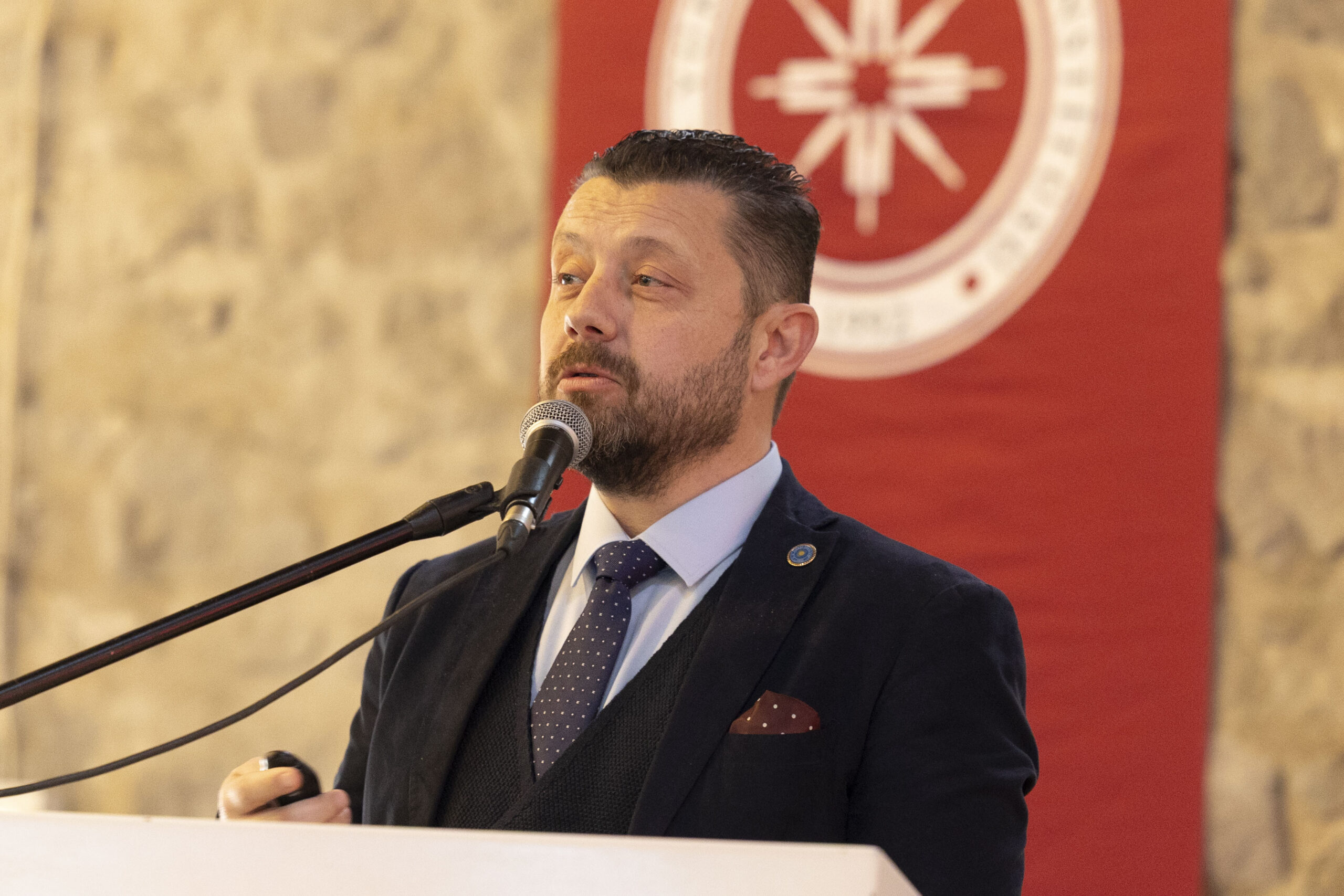 İzmir için 8 saatlik 'Su Zirvesi': Deniz suyu mu; yeraltı suyu mu?