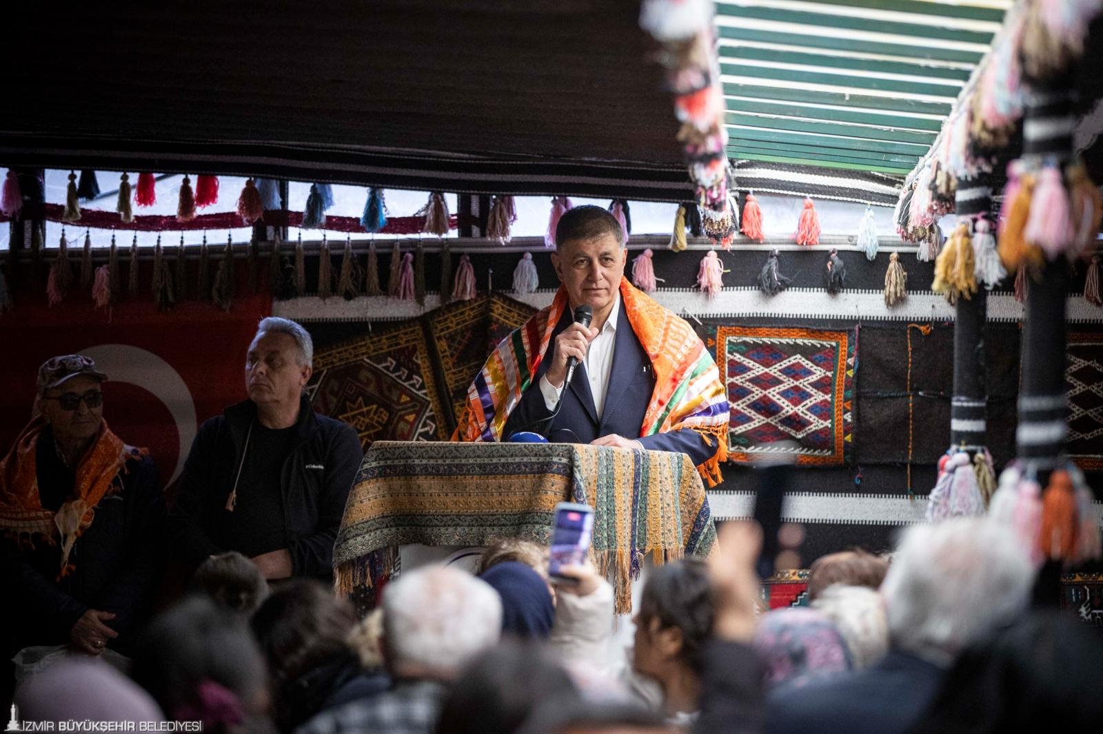 Tugay'dan Oba'da 'Vefa' mesajı: Semeni tepsisinde ne diledi? 9 Tugay'dan Oba'da 'Vefa' mesajı: Semeni tepsisinde ne diledi?