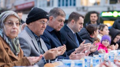 İzmir Büyükşehir Belediye Başkanı Dr. Cemil Tugay, Ramazan ayının bereketini